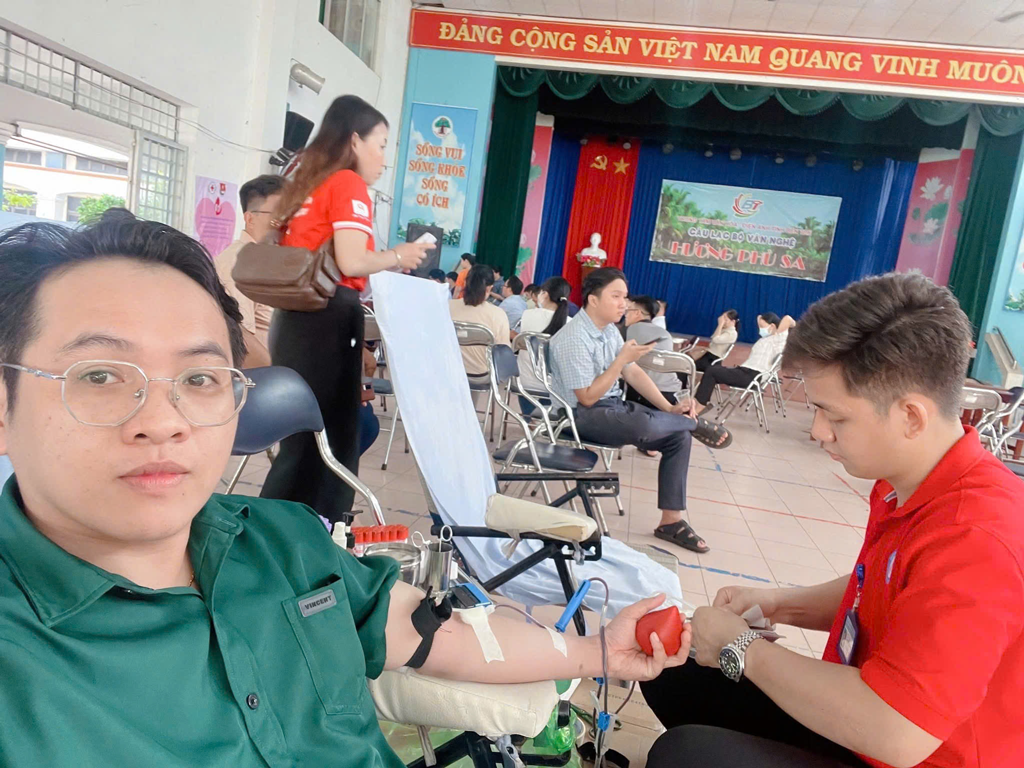 hien-mau-tinh-nguyen-truong-cdbt-2025-1