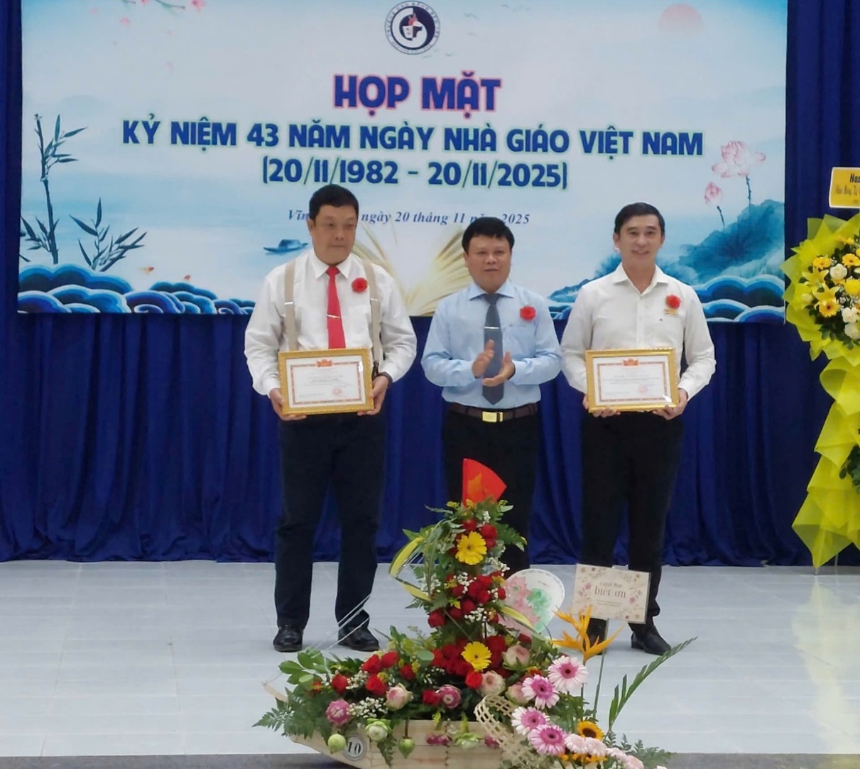 nha-giao-viet-nam-20-11-2025-8