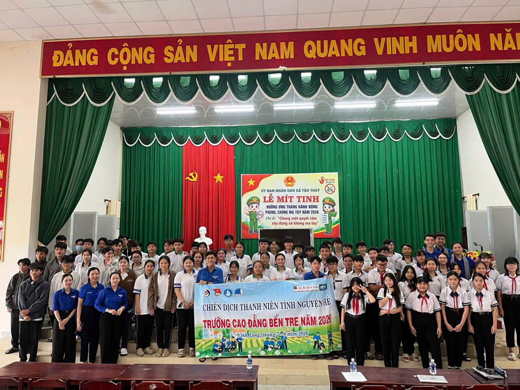 trang-bi-ky-nang-su-dung-mang-xa-hoi-cho-hoc-sinh-xa-tan-thuy-6
